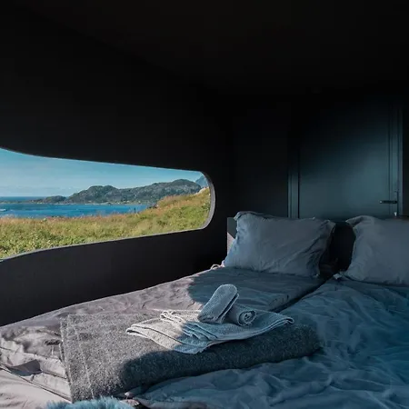 Lodge Birdbox Reksta