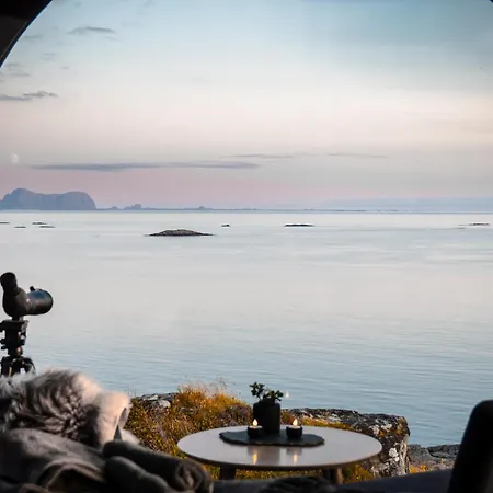 Birdbox Reksta 山林小屋 *